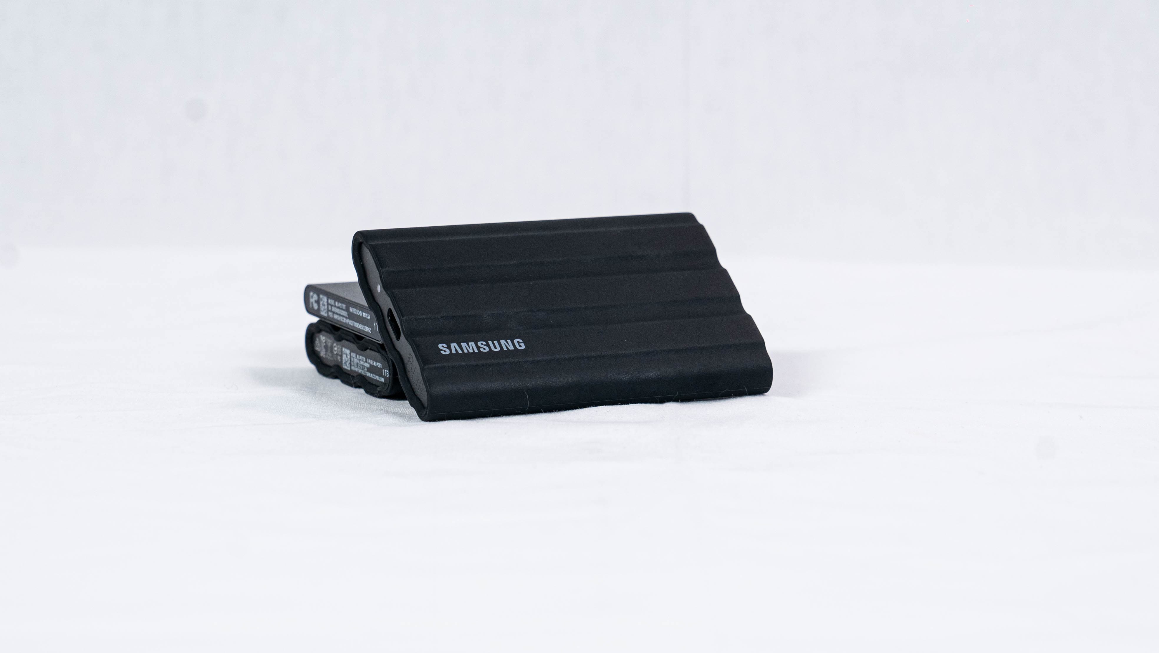 SSD Samsung t7 Shield 1tb